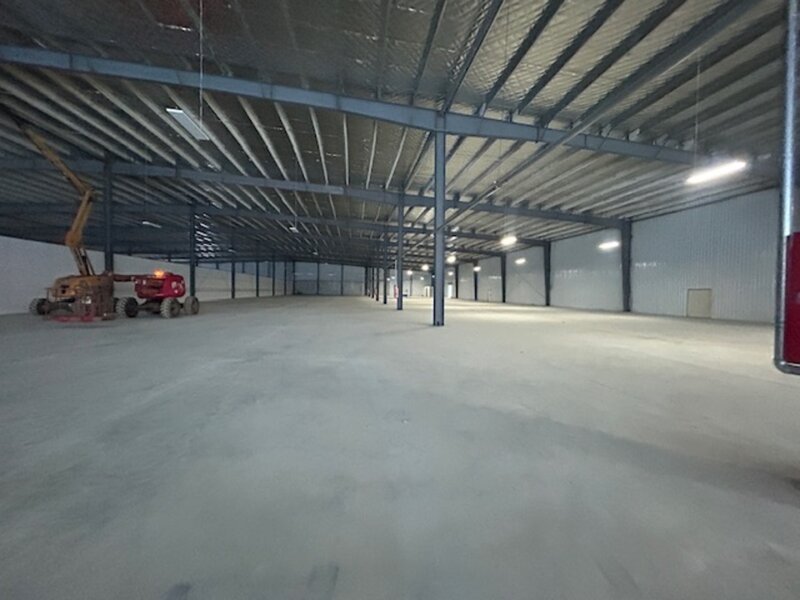 Afumati Complex Comercial Victoria, de la 440 la 350.000 mp, zona Doraly